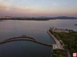 龙子湖风景区：蚌埠市东部的自然美景与历史遗迹