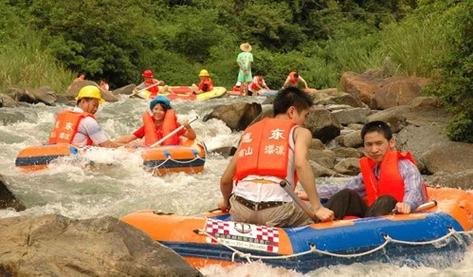 南山漂流旅游区：自然风光与人文历史的完美融合