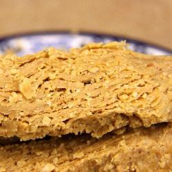 唐山花生酥糖：传统美味，口感香甜