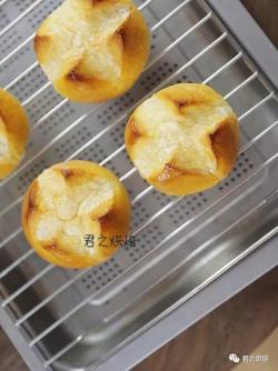 纯手工面包制作方法：从材料到烘烤的完整指南