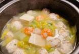 清爽美味的小白菜丸子汤制作全解