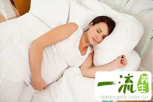 孕妇晚期注意事项：关注饮食、睡姿与运动，确保顺利生产