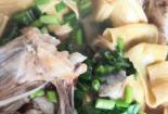 砂锅鱼头：鲜嫩可口，家常美味做法大揭秘