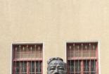 老舍故居：青岛的黄金岁月与文学传奇
