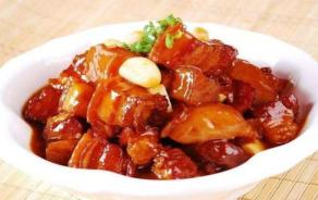 家常红烧大肉：烹饪技巧与美味秘诀
