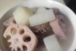 排骨莲藕汤的做法：简单易学，美味营养