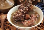 鸡骨草煲汤：制作指南与营养价值