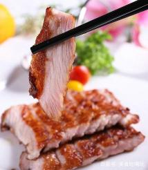 香辣蟹做法大公开：醉酒蟹肉块搭配麻辣香料，口感鲜美无比
