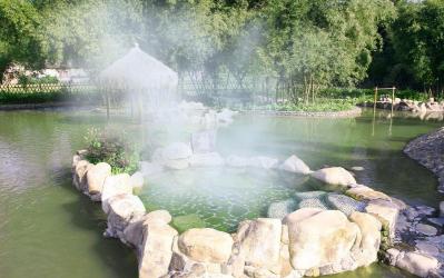 炎井温泉旅游风景区：一处自然与温泉的完美融合