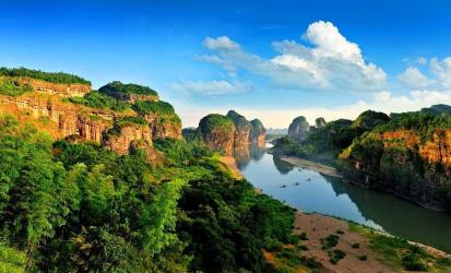 方岩山：浙江的自然奇观，丹霞地貌的绝美之地