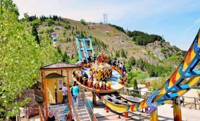 金象山游乐场：藏在山谷中的乐园，尽享激情与快乐！