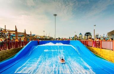 重庆水魔方水上乐园：夏日清凉好去处，门票130元，每天10:00-22:00开放
