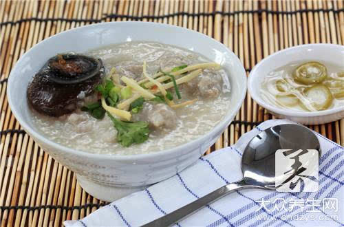 内分泌失调吃什么好：食物与药膳调理建议