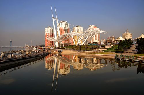 塘沽外滩公园：滨海最大的免费休闲广场，尽享观赏与娱乐之旅