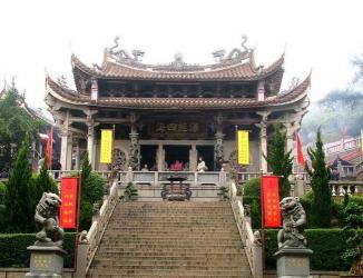 湄洲岛妈祖庙：千年古庙，妈祖精神家园