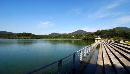 珍珠泉风景区：南京旅游的璀璨明珠，一天尽享多样乐趣