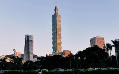 台北101大楼：全球第二高楼，璀璨之旅的必游之地