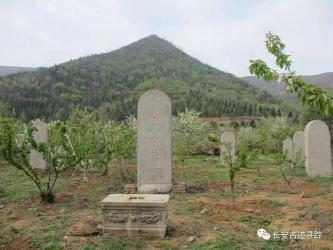 霸陵之旅：探寻西汉文帝刘恒的陵墓之谜